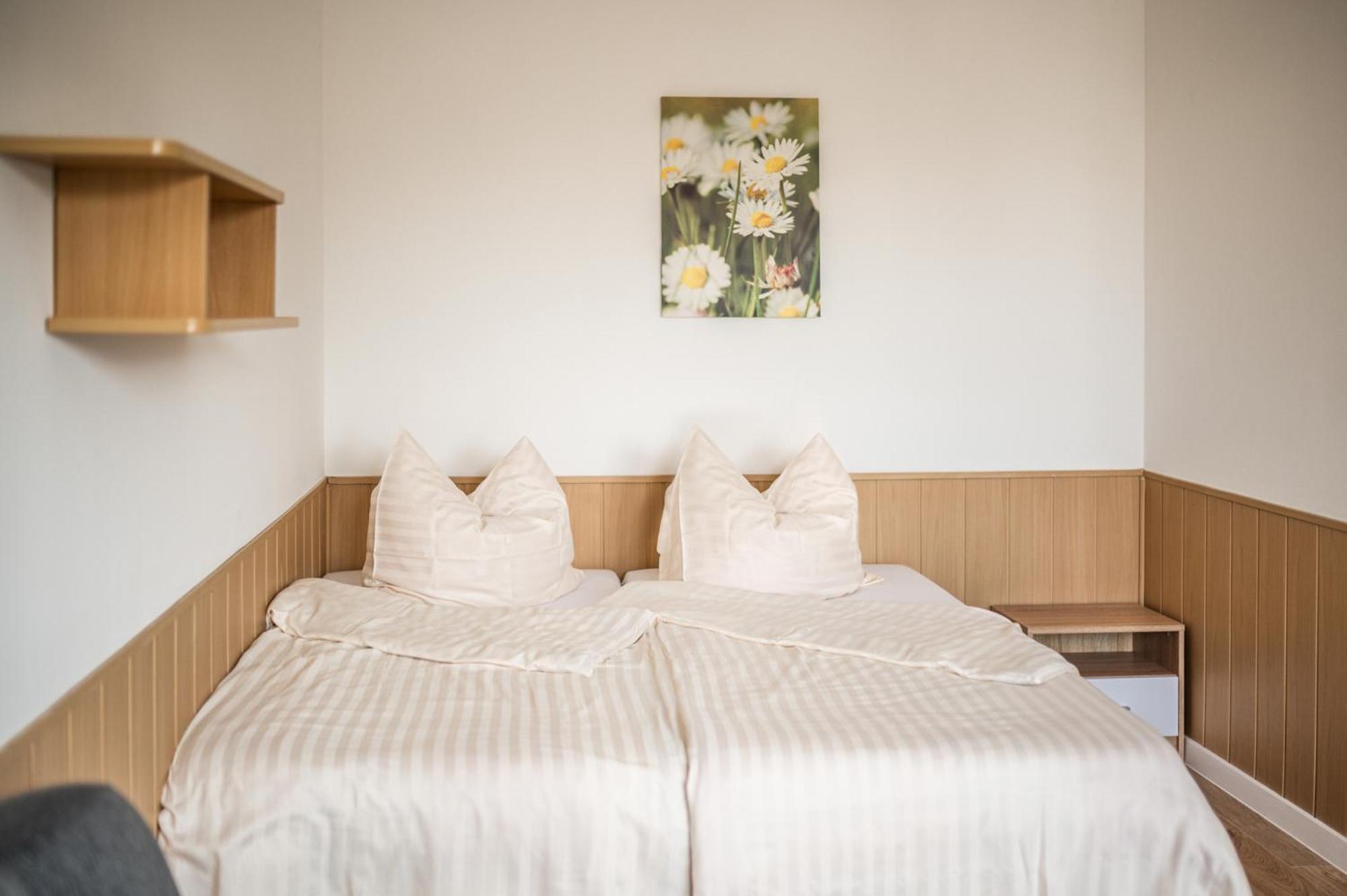 Cieply Zakatek Apartment Rewal Room photo